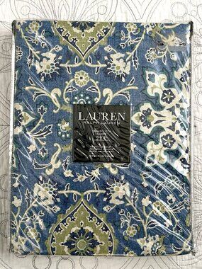 Ralph Lauren CHAMBERS MEDALLION Blue 60" x 104" Oblong Tablecloth in Cobalt
